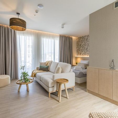The Mediterranean Suites ピレウス エクステリア 写真